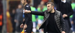 Rekorların Adamı Okan Buruk! Lig Tarihine Geçmeye 3 Puan Kaldı